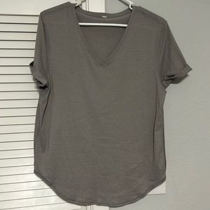 Lululemon Tee